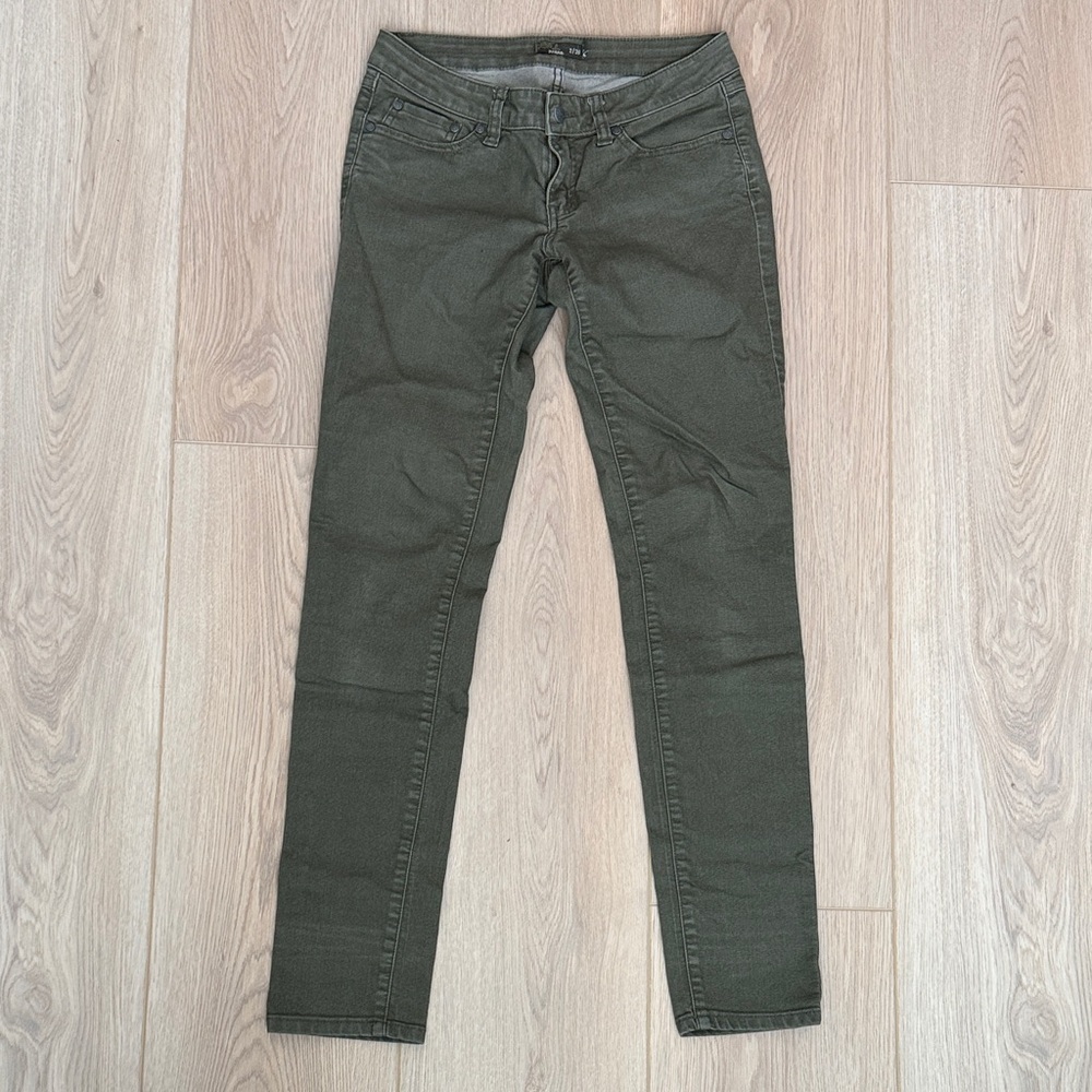 Prana Olive Green Mid-Rise Slim Leg Straight Pants, Women’s Size 2 / 26